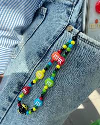 بند m&m